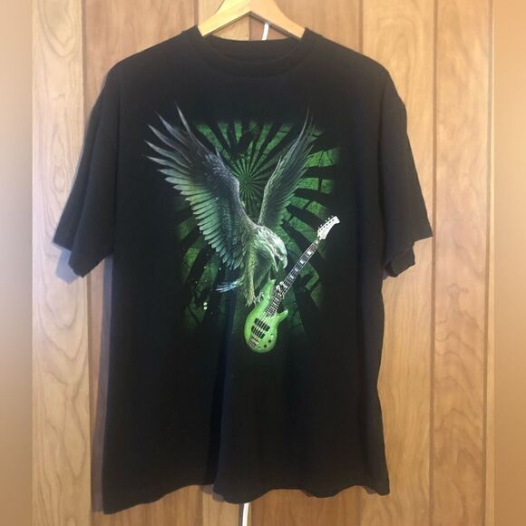 Ink Inc. Eagle with guitar. Size XL. Black with green graphic - Picture 2 of 3
